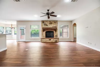 809 Longridge Drive, Denton, TX 76205 - Photo 7