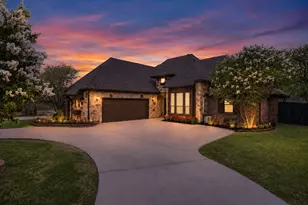 809 Longridge Dr, Denton, TX 76205 - Photo 1