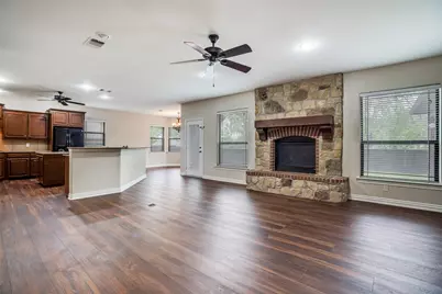 809 Longridge Drive, Denton, TX 76205 - Photo 7