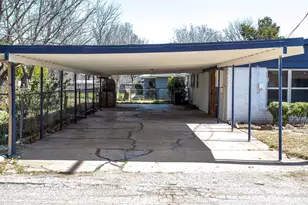 1116 W Howard, Olney, TX 76374 - Photo 19