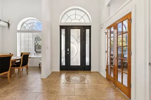 2109 Cooks Ln, Fort Worth, TX 76120 - Photo 3