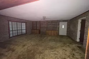 5525 E Hwy 164 E, Groesbeck, TX 76642 - Photo 5