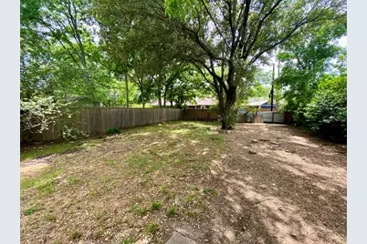 1410 Kings Highway, Dallas, TX 75208 - Photo 29