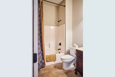 1004 Vintage Avenue, Gainesville, TX 76240 - Photo 35