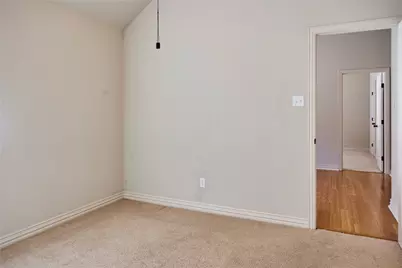 1004 Vintage Avenue, Gainesville, TX 76240 - Photo 31