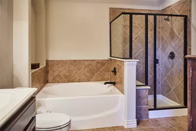 1004 Vintage Avenue, Gainesville, TX 76240 - Photo 21