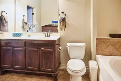 1004 Vintage Avenue, Gainesville, TX 76240 - Photo 23