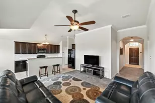 409 Copper Ridge Rd, Fort Worth, TX 76052 - Photo 7