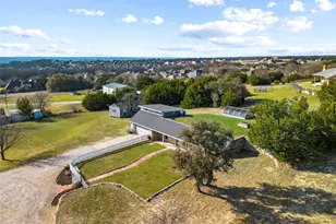 413 Meadowview Rd, Weatherford, TX 76087 - Photo 17