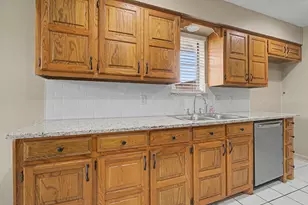 1903 Big Sky Dr, Lewisville, TX 75077 - Photo 9