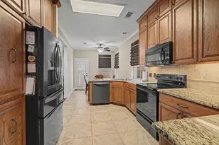 2403 Pinehurst Ct, Highland Village, TX 75077 - Photo 7