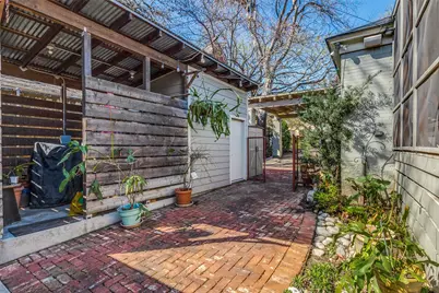 1230 N Winnetka Avenue, Dallas, TX 75208 - Photo 25