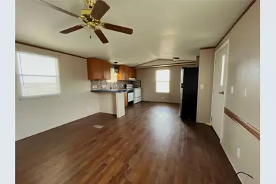 8082 Fm 697, Whitewright, TX 75491 - Photo 3