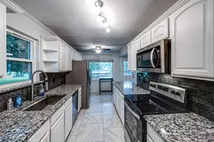 14520 Shoredale Ln, Farmers Branch, TX 75234 - Photo 9