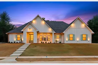17300 Woodcrest Circle, Lindale, TX 75771 - Photo 1