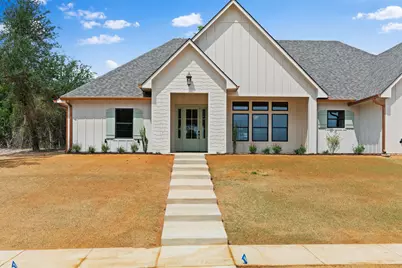 17300 Woodcrest Circle, Lindale, TX 75771 - Photo 5