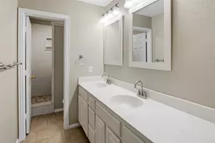 2801 Wayside Ave, Fort Worth, TX 76110 - Photo 25