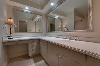 3621 Turtle Creek Boulevard #7E, Dallas, TX 75219 - Photo 17