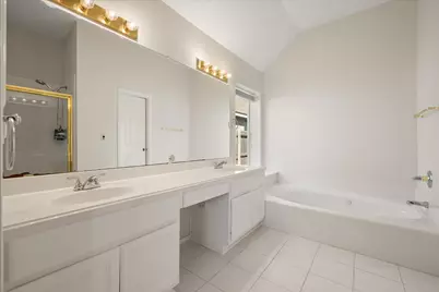 6604 High Brook Drive, Fort Worth, TX 76132 - Photo 15