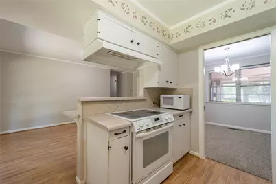 1217 Doncaster Street, Irving, TX 75062 - Photo 11