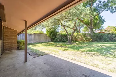 1217 Doncaster Street, Irving, TX 75062 - Photo 23