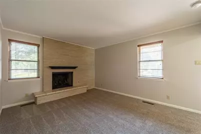 1217 Doncaster Street, Irving, TX 75062 - Photo 5