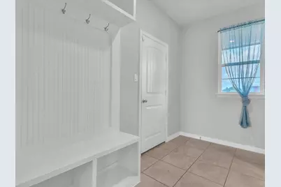 1013 Northern Oaks Court, Springtown, TX 76082 - Photo 15