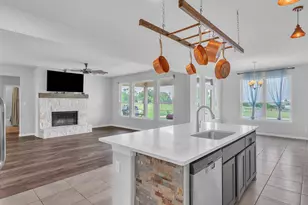 1013 Northern Oaks Ct, Springtown, TX 76082 - Photo 13