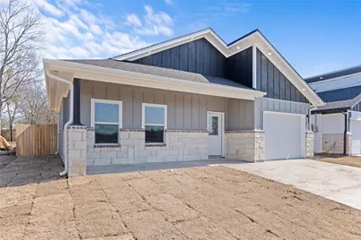 2607 Carver Street, Greenville, TX 75401 - Photo 1