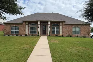 1297 Forest Green Dr, Kennedale, TX 76060 - Photo 1