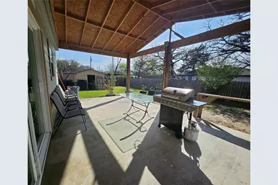 2549 Spring Creek Drive, Balch Springs, TX 75180 - Photo 27