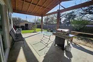 2549 Spring Creek Dr, Balch Springs, TX 75180 - Photo 27