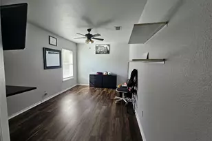 2549 Spring Creek Dr, Balch Springs, TX 75180 - Photo 19