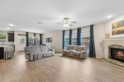 1813 Meadow Trail Lane, Aubrey, TX 76227 - Photo 3