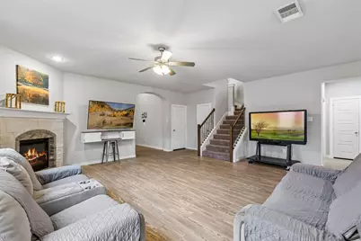 1813 Meadow Trail Lane, Aubrey, TX 76227 - Photo 5