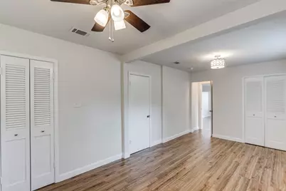 852 Northwood Road, Fort Worth, TX 76107 - Photo 11