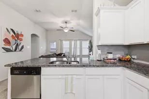 14653 Basketweaver Ln, Fort Worth, TX 76052 - Photo 11