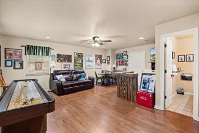 1308 Comanche Cove Court, Granbury, TX 76048 - Photo 27