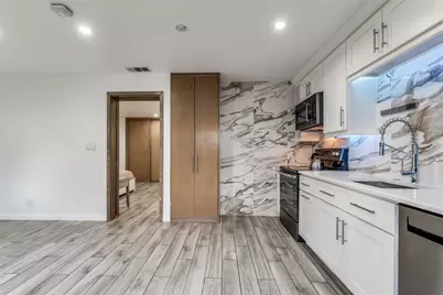 4130 Newton Avenue #C, Dallas, TX 75219 - Photo 13