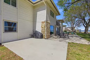 108 Harbor Dr, Runaway Bay, TX 76426 - Photo 29