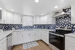 108 Harbor Dr, Runaway Bay, TX 76426 - Photo 13