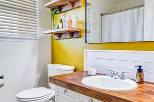 240 Smith St, Burleson, TX 76028 - Photo 25