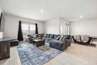 1361 Dillard Creek Drive, Fort Worth, TX 76247 - Photo 9