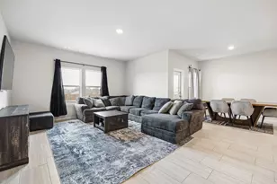 1361 Dillard Creek Dr, Fort Worth, TX 76247 - Photo 9