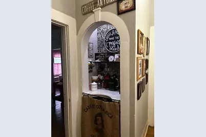 1518 W Park Avenue, Corsicana, TX 75110 - Photo 9