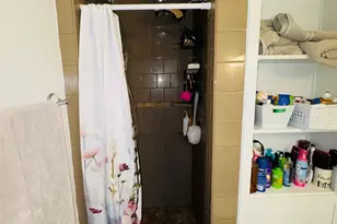 305 S 1st St, Crandall, TX 75114 - Photo 21