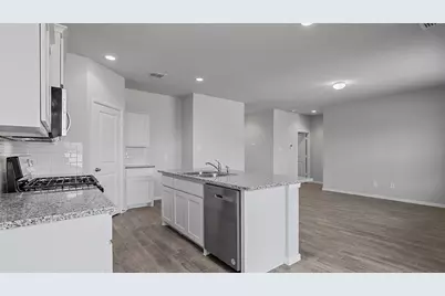 909 Boll Weevil Drive, Cleburne, TX 76031 - Photo 5