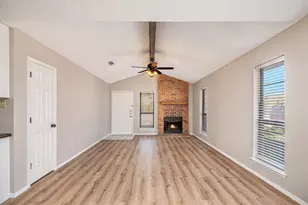 617 S Las Vegas Trail, White Settlement, TX 76108 - Photo 7