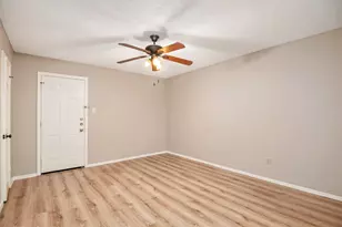 617 S Las Vegas Trail, White Settlement, TX 76108 - Photo 19