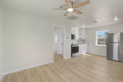 9021 White Settlement Road, White Settlement, TX 76108 - Photo 23